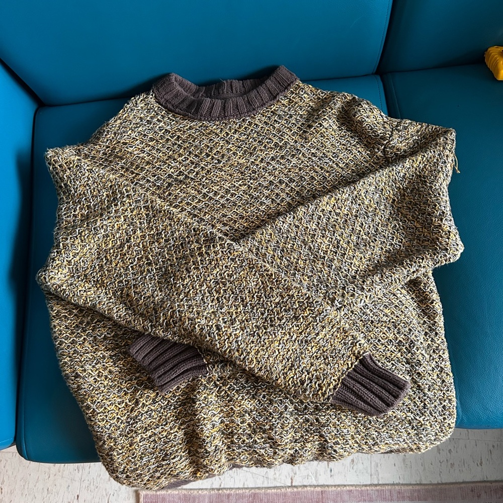 BDG Men's Textured Brown and Cream Crewneck Sweater
